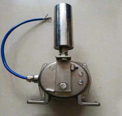 皮帶跑偏開關(guān)、KPTH2-10、兩級(jí)跑偏開關(guān)，防偏傳感器廠家